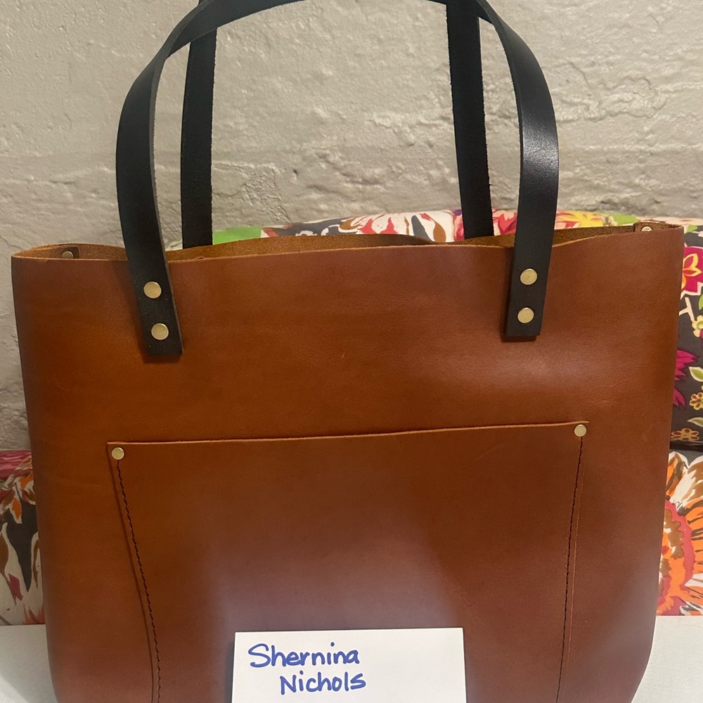 Portland Leather Honey Medium Tote NEW w/ hide stamp!